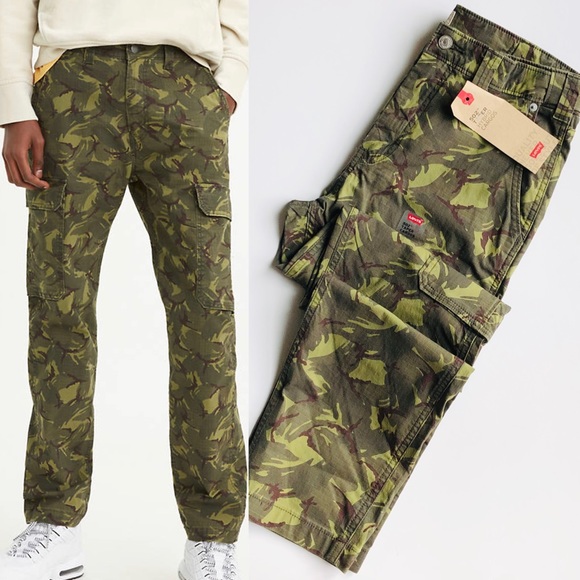 Top 66+ imagen levi's 502 taper fit hybrid cargo pants Thptnganamst.edu.vn
